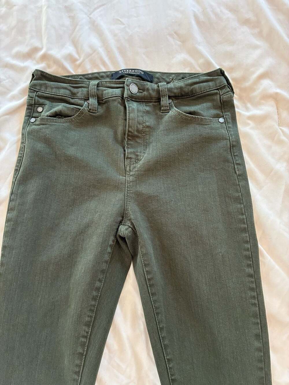 Liverpool Los Angeles High-Rise Ankle Olive Jeans Woman Size 2 / 26 inch waist